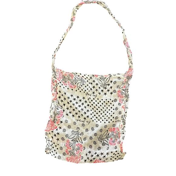 Free People small tote bag, mesh material, lightweight floral pattern, boho - Picture 1 of 6